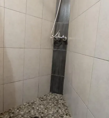 2 וארנה